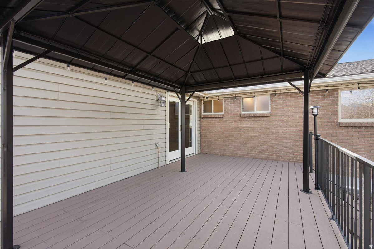 OAKWOOD ESTATES #1 - Residential