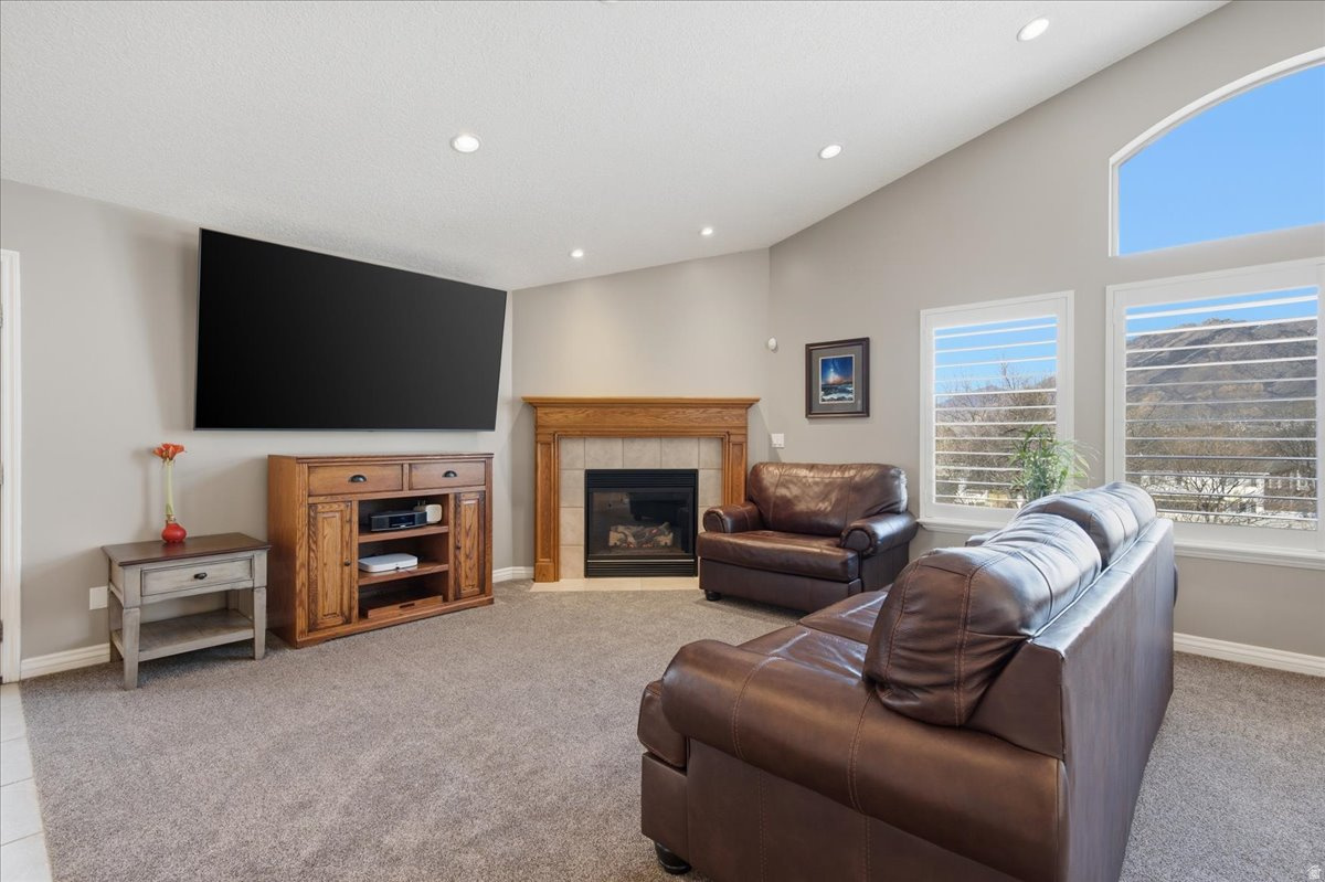 OAKWOOD ESTATES #1 - Residential