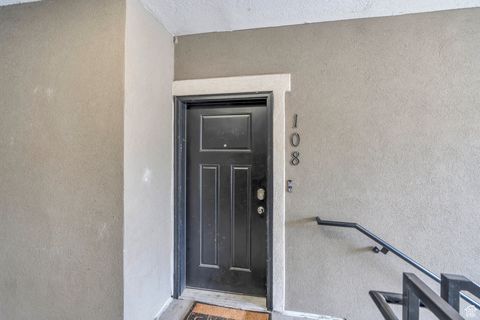 Tiny photo for 108 W SEASONS DR, Vineyard, UT 84059 (MLS # 2075895)