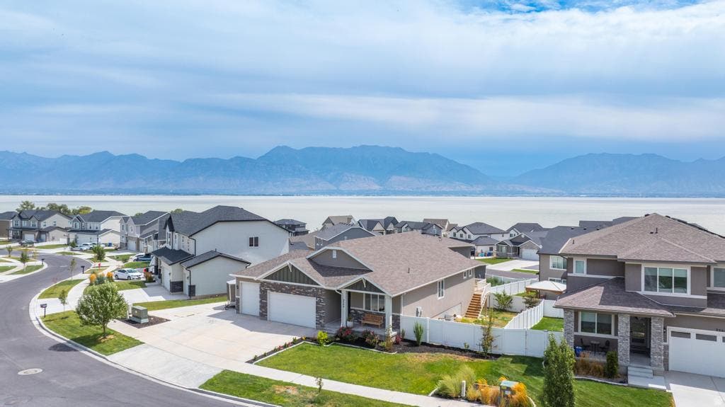 Photo of 3344 S TIGER HERON DR, Saratoga Springs, UT 84045 (MLS # 2178344)