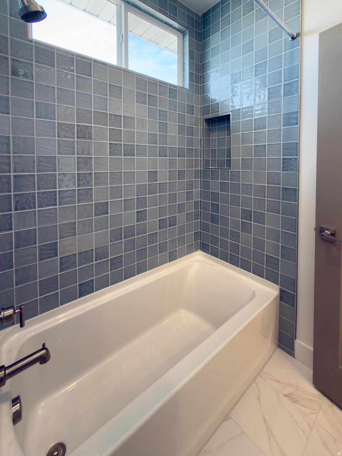 JORDAN RIVER HEIGHTS - Residential