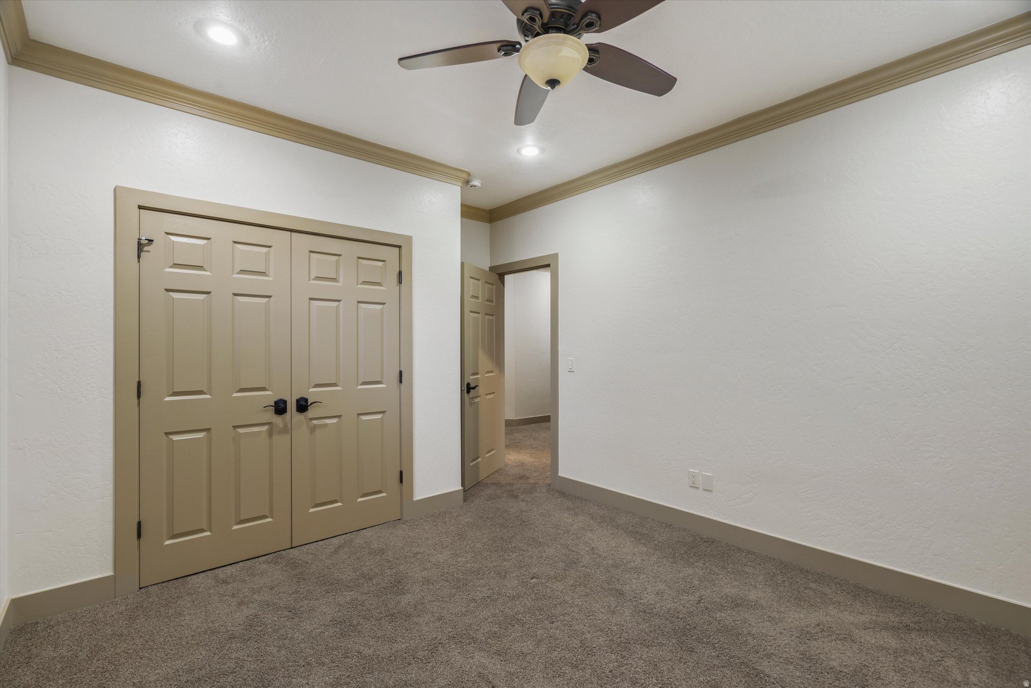 PROSPECTOR PLACE - Residential