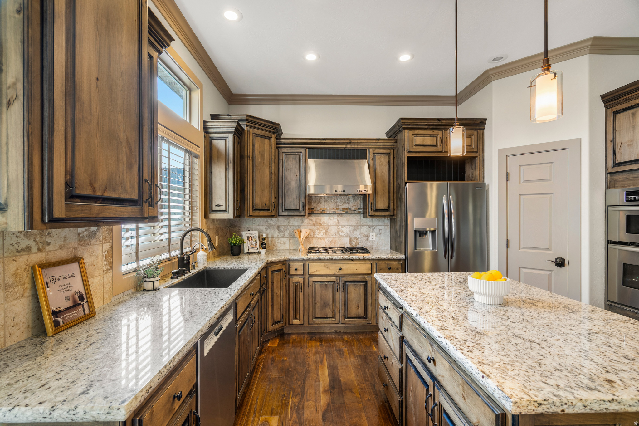 PROSPECTOR PLACE - Residential