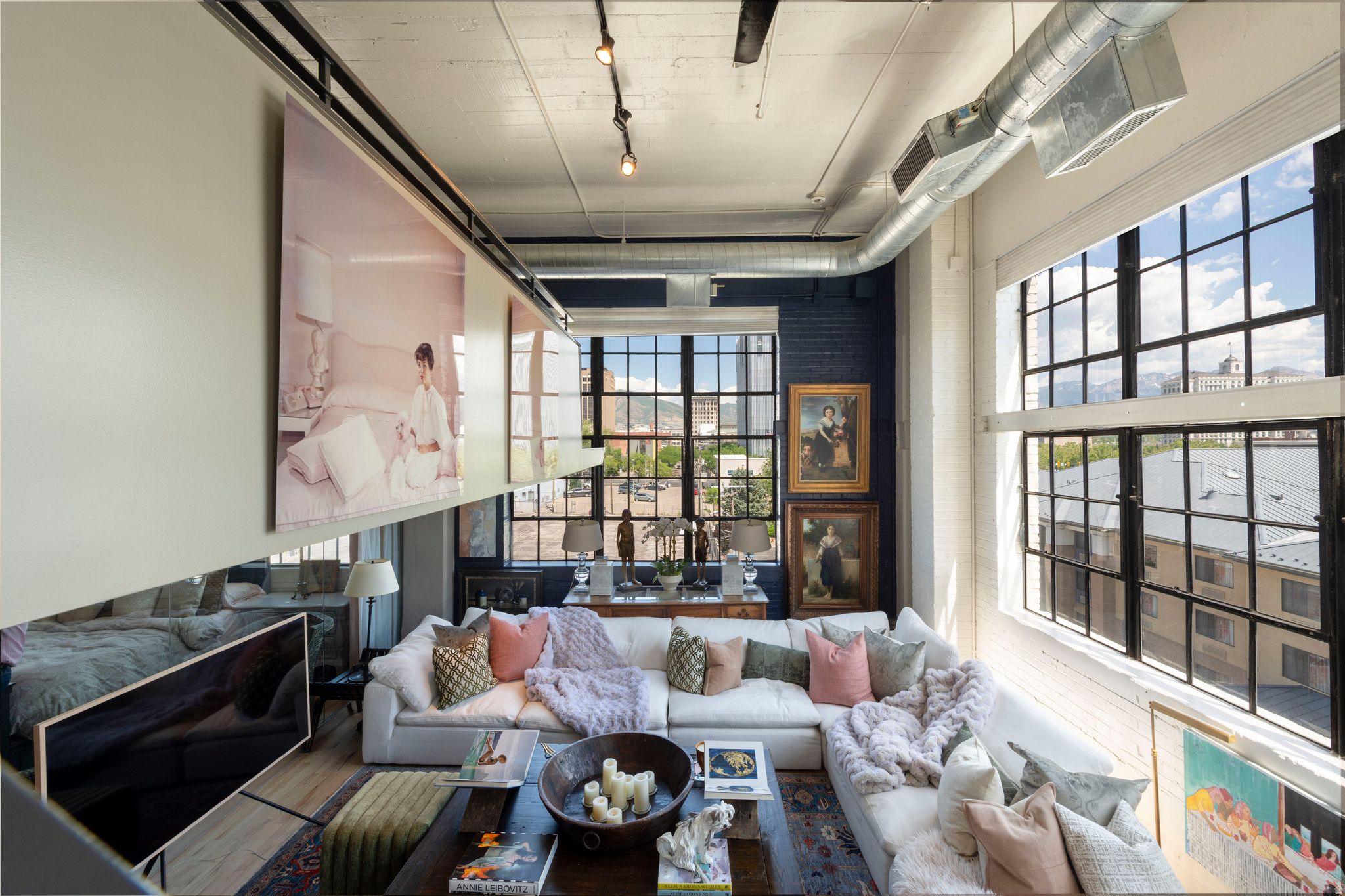 BROADWAY LOFTS CONDO - Residential