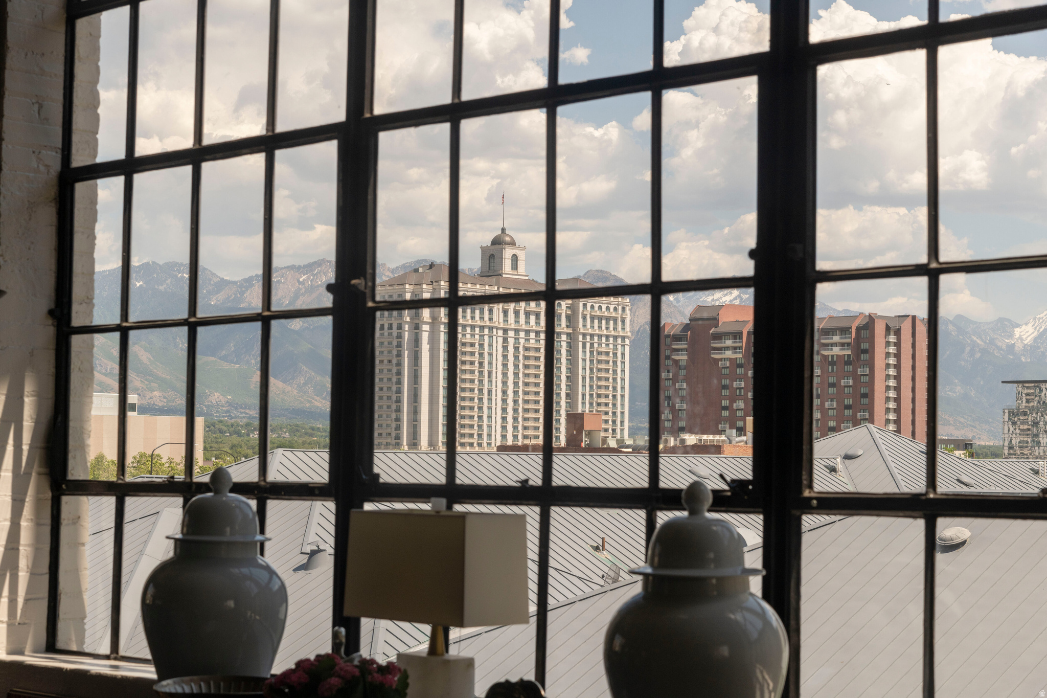 BROADWAY LOFTS CONDO - Residential