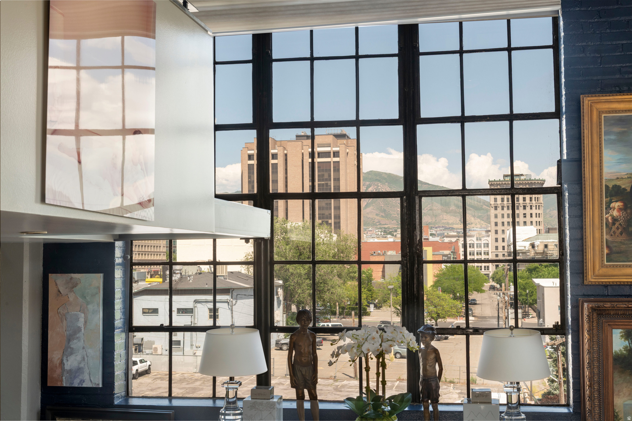 BROADWAY LOFTS CONDO - Residential