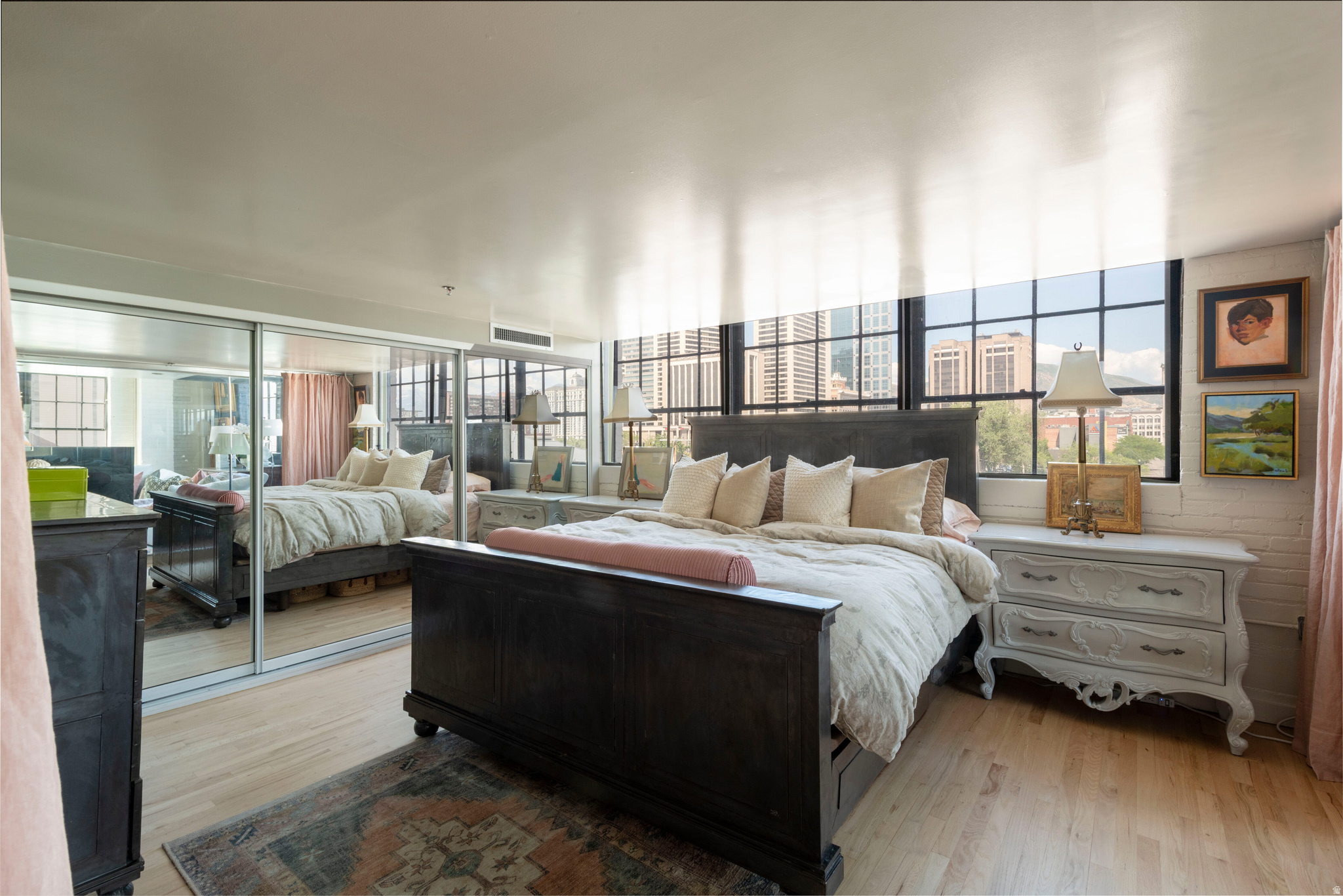 BROADWAY LOFTS CONDO - Residential