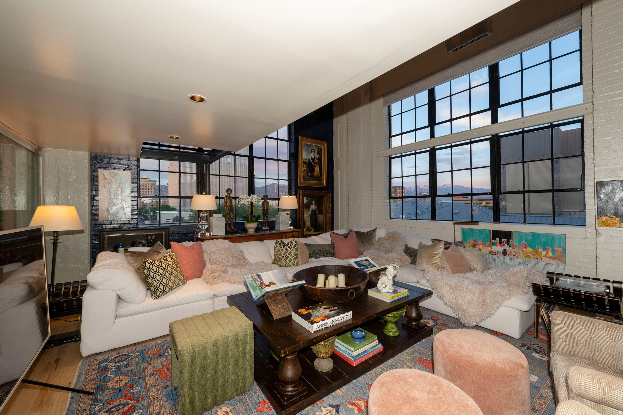 BROADWAY LOFTS CONDO - Residential