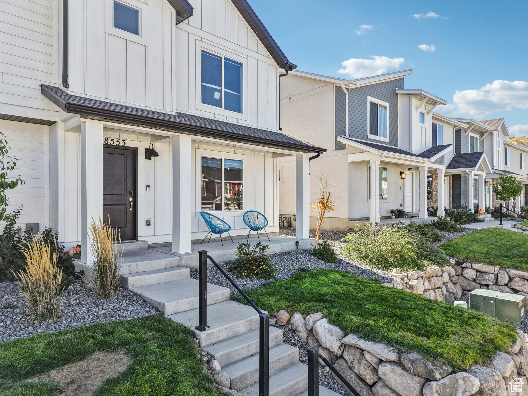 GATEWAY TO LITTLE VALLEY - Residential