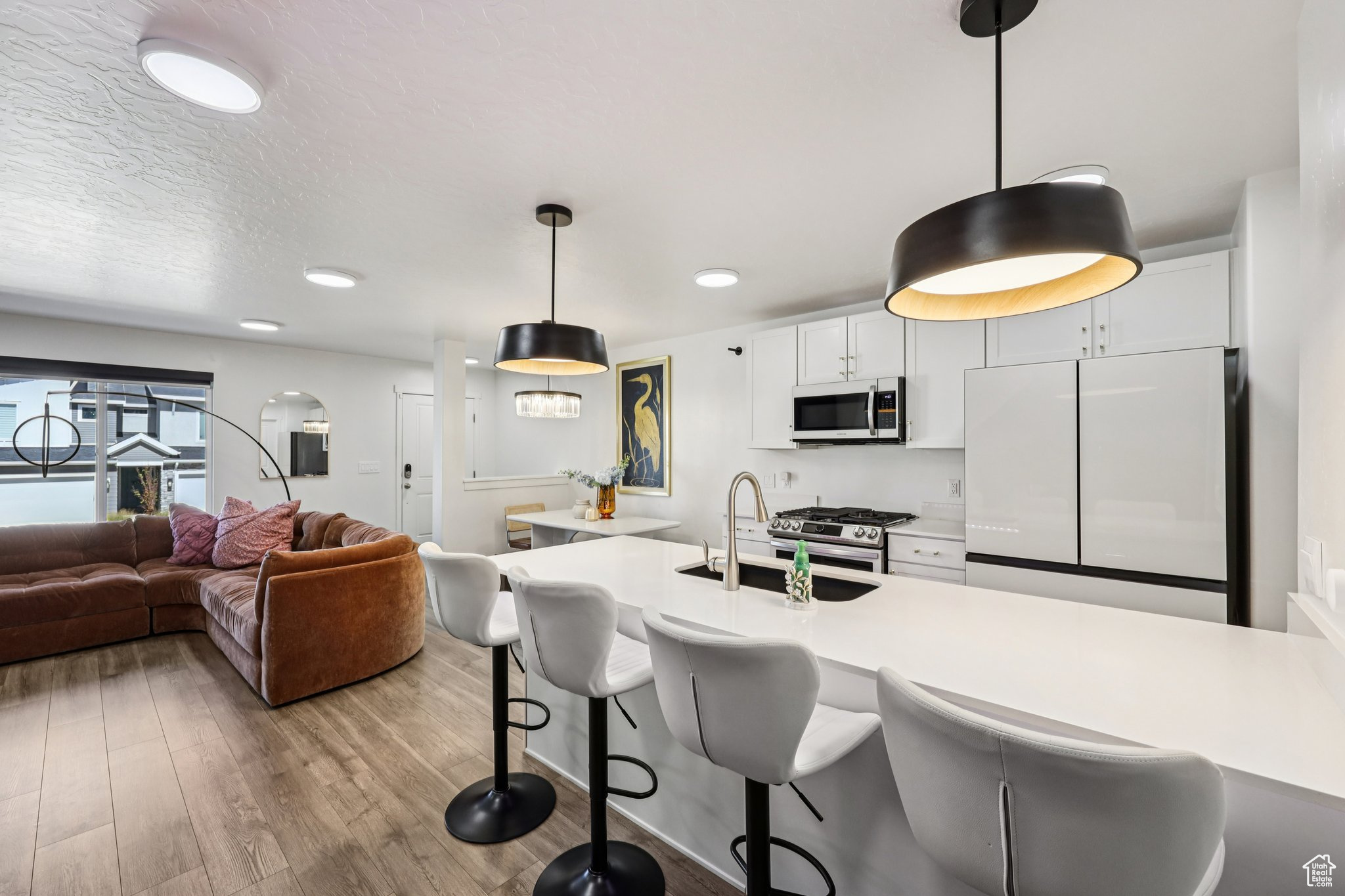 GATEWAY TO LITTLE VALLEY - Residential