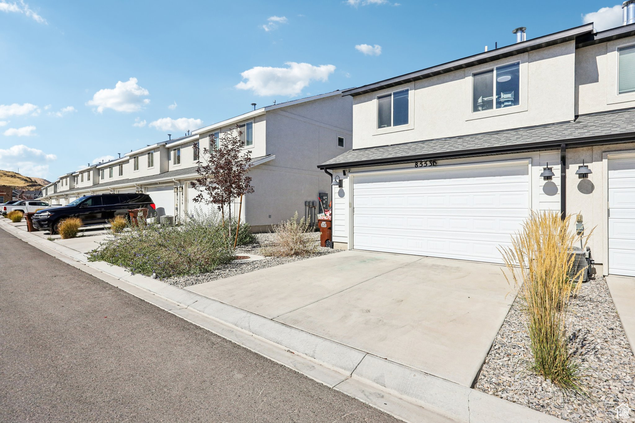 GATEWAY TO LITTLE VALLEY - Residential