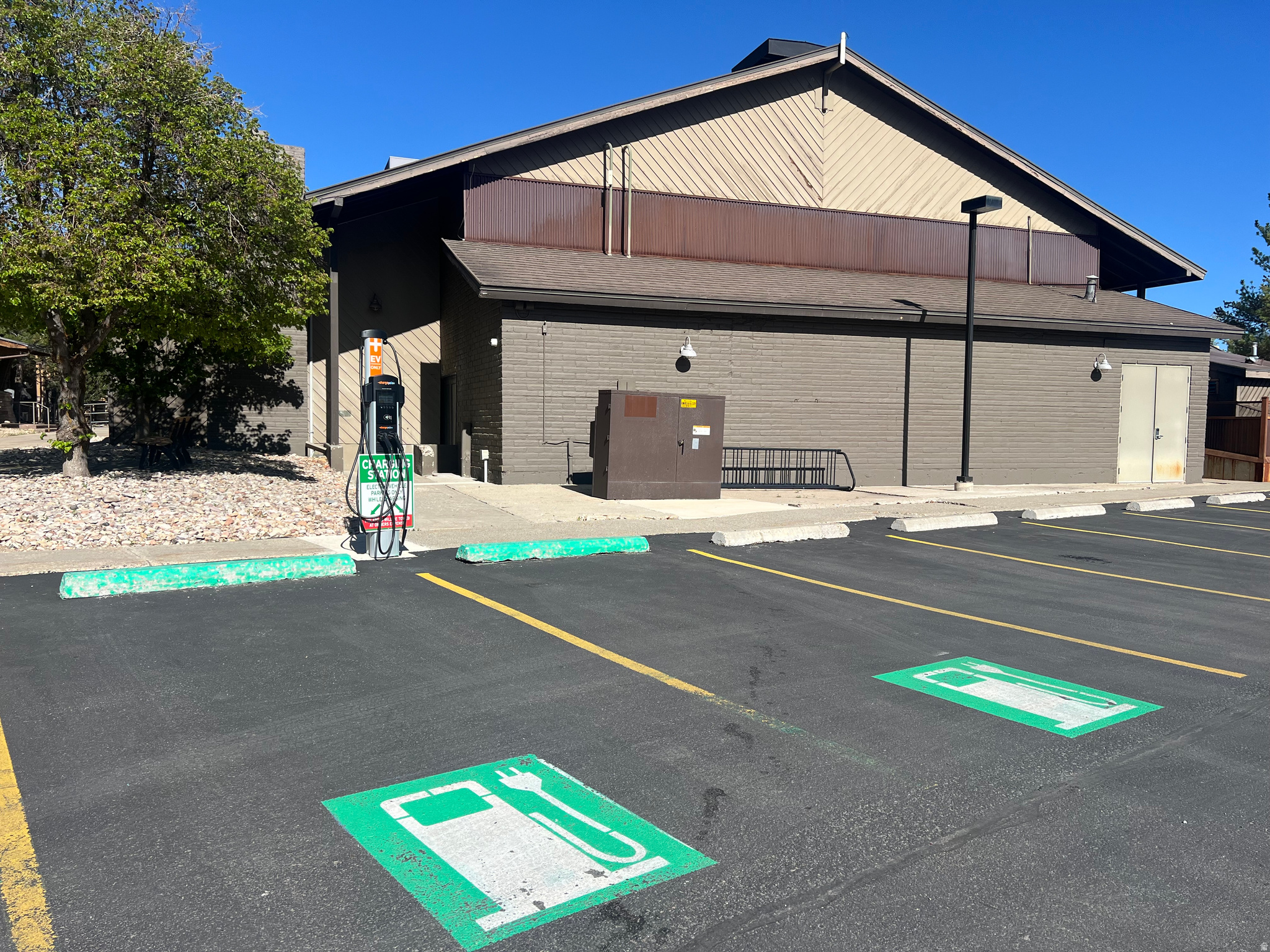 PROSPECTOR SQUARE CONDO - Residential