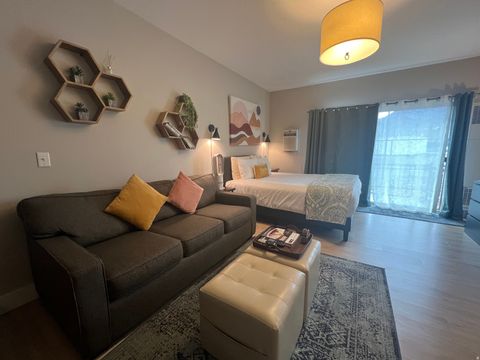 Photo of 2255 SIDEWINDER DR #610, Park City, UT 84060 (MLS # 2135631)