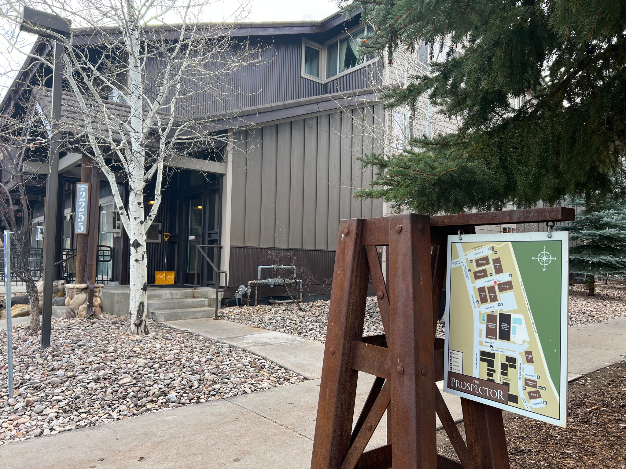 PROSPECTOR SQUARE CONDO - Residential