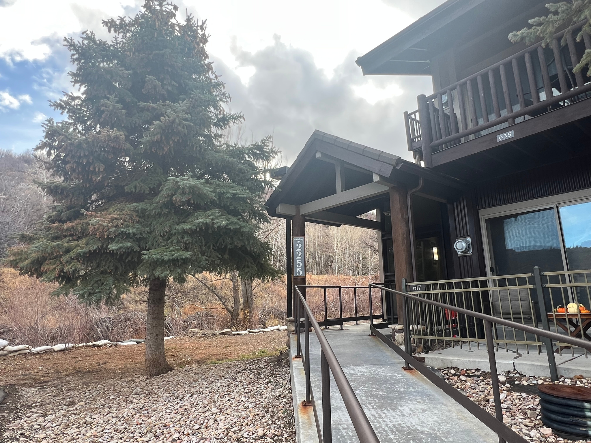 PROSPECTOR SQUARE CONDO - Residential