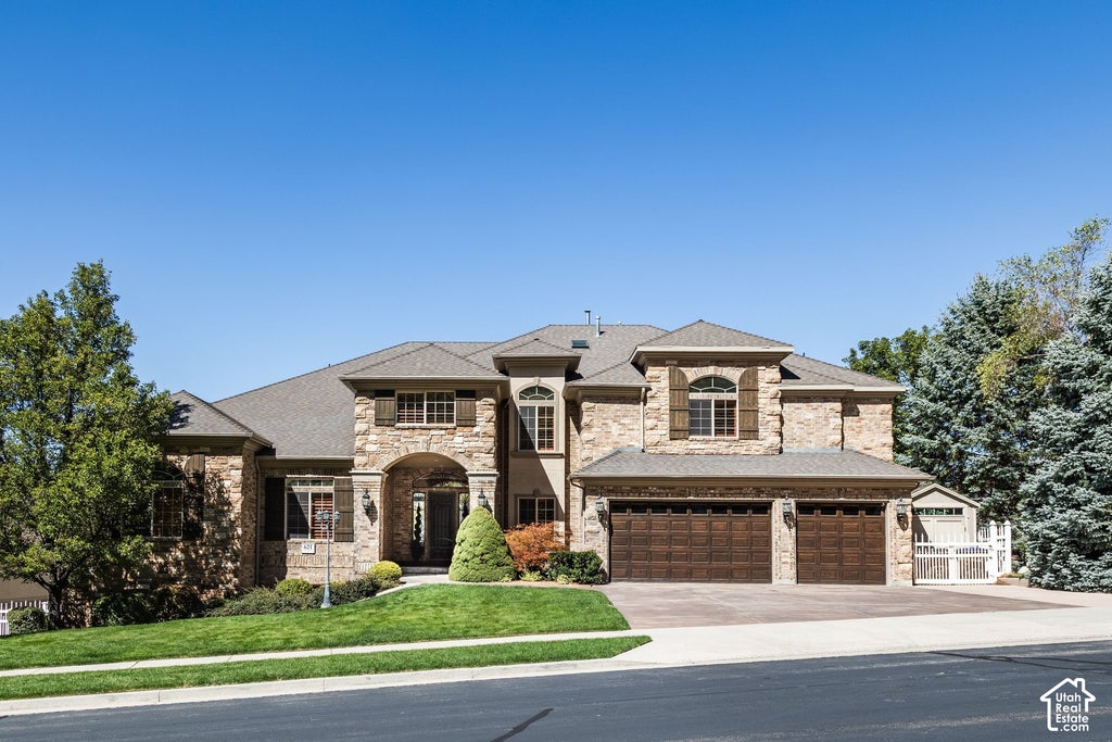 Photo of 621 E DRAPER HEIGHTS WAY, Draper, UT 84020 (MLS # 2192810)