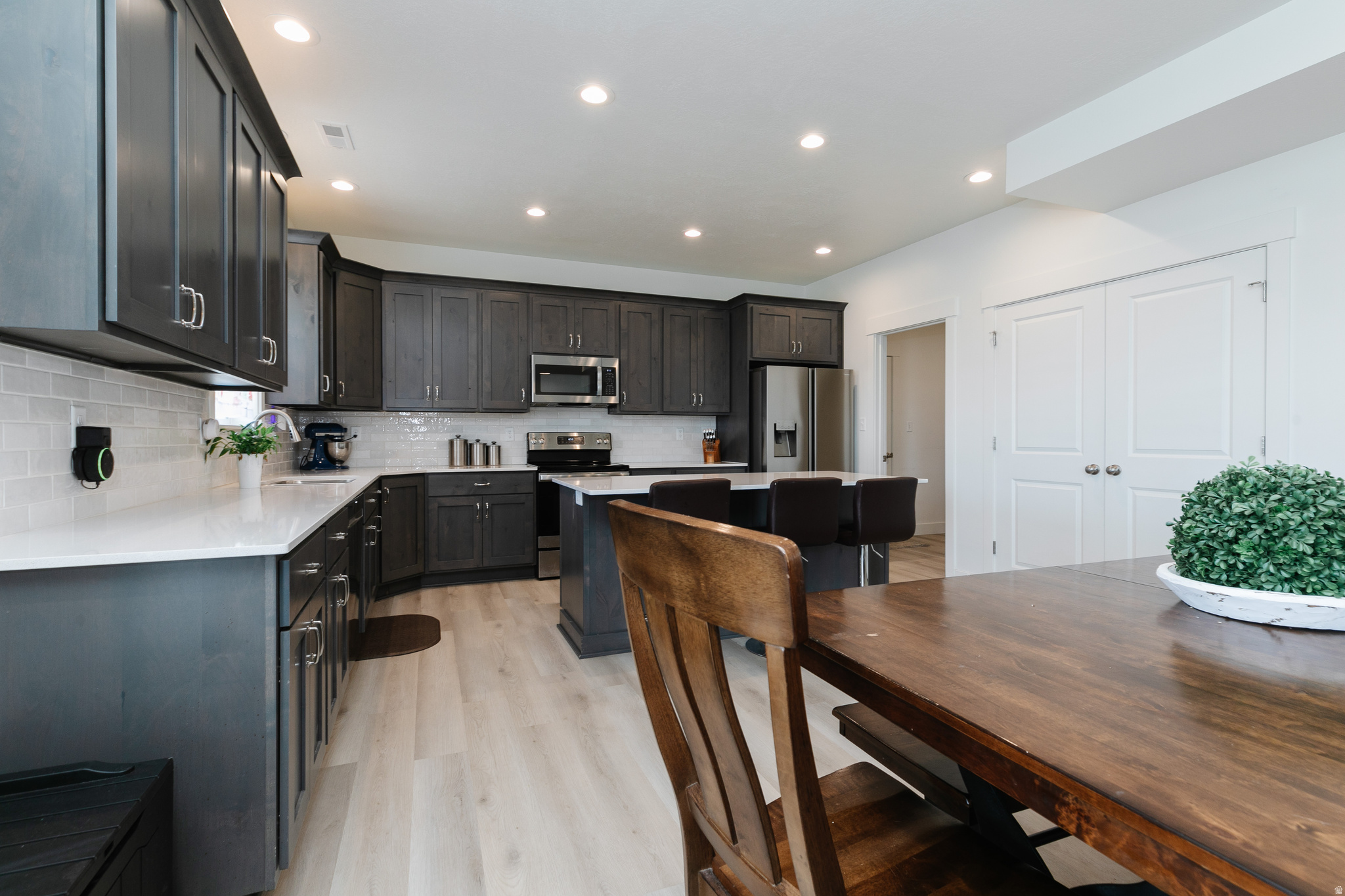 AMR5 MINOR SUBDIVISION - Residential