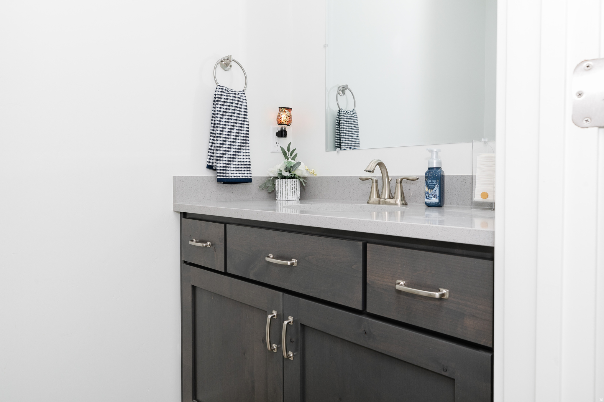 AMR5 MINOR SUBDIVISION - Residential