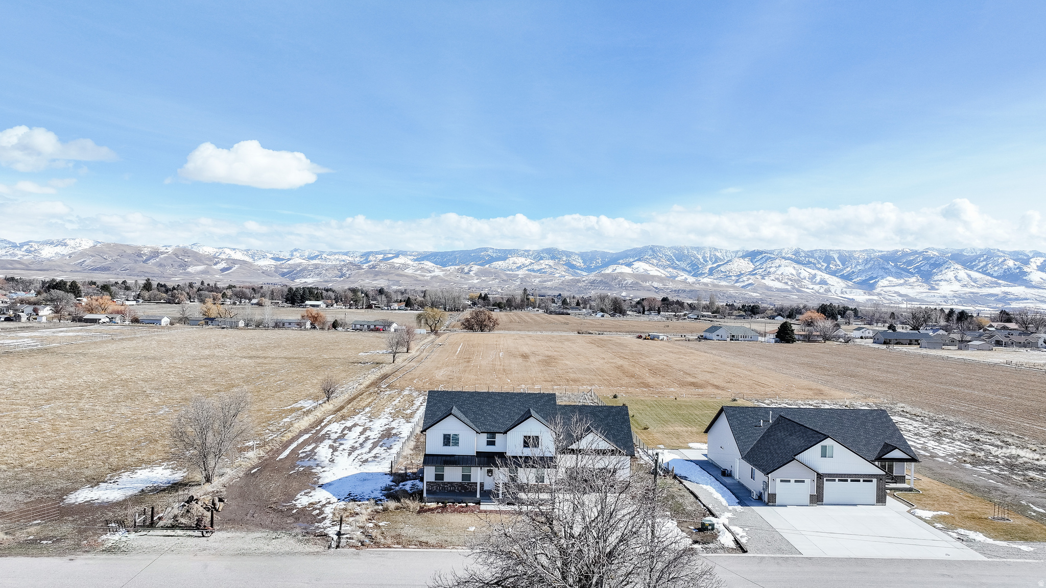 AMR5 MINOR SUBDIVISION - Residential