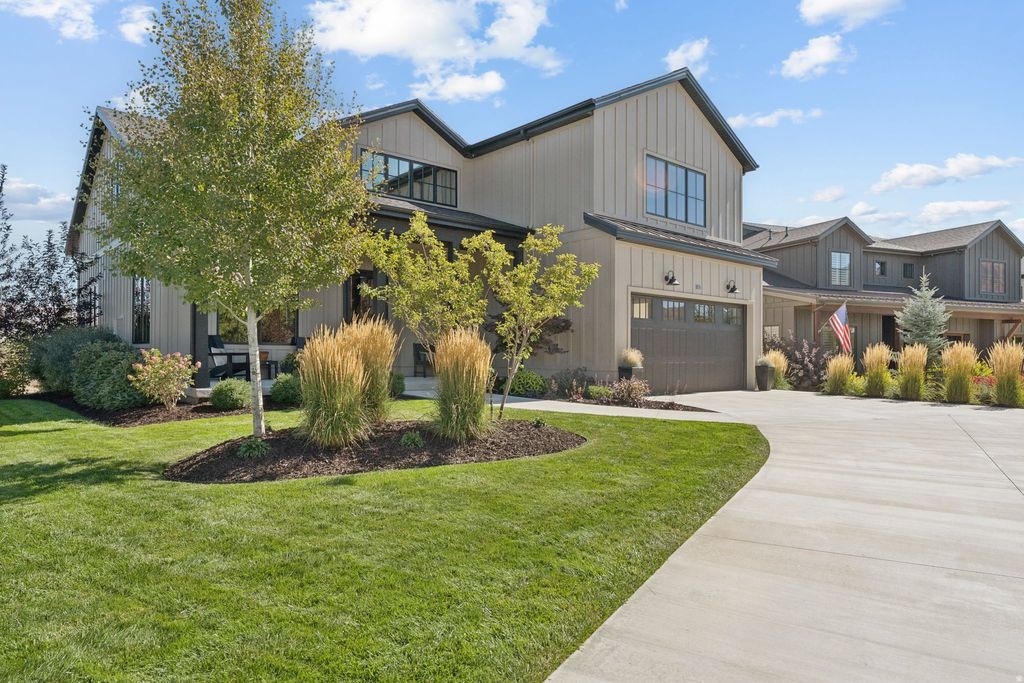 Photo of 4741 E MOUNTAIN CT #11, Eden, UT 84310 (MLS # 2139343)