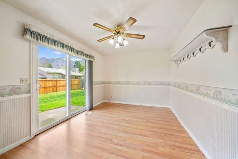 Tiny photo for 1626 HEATHER DR, Layton, UT 84040 (MLS # 2147150)