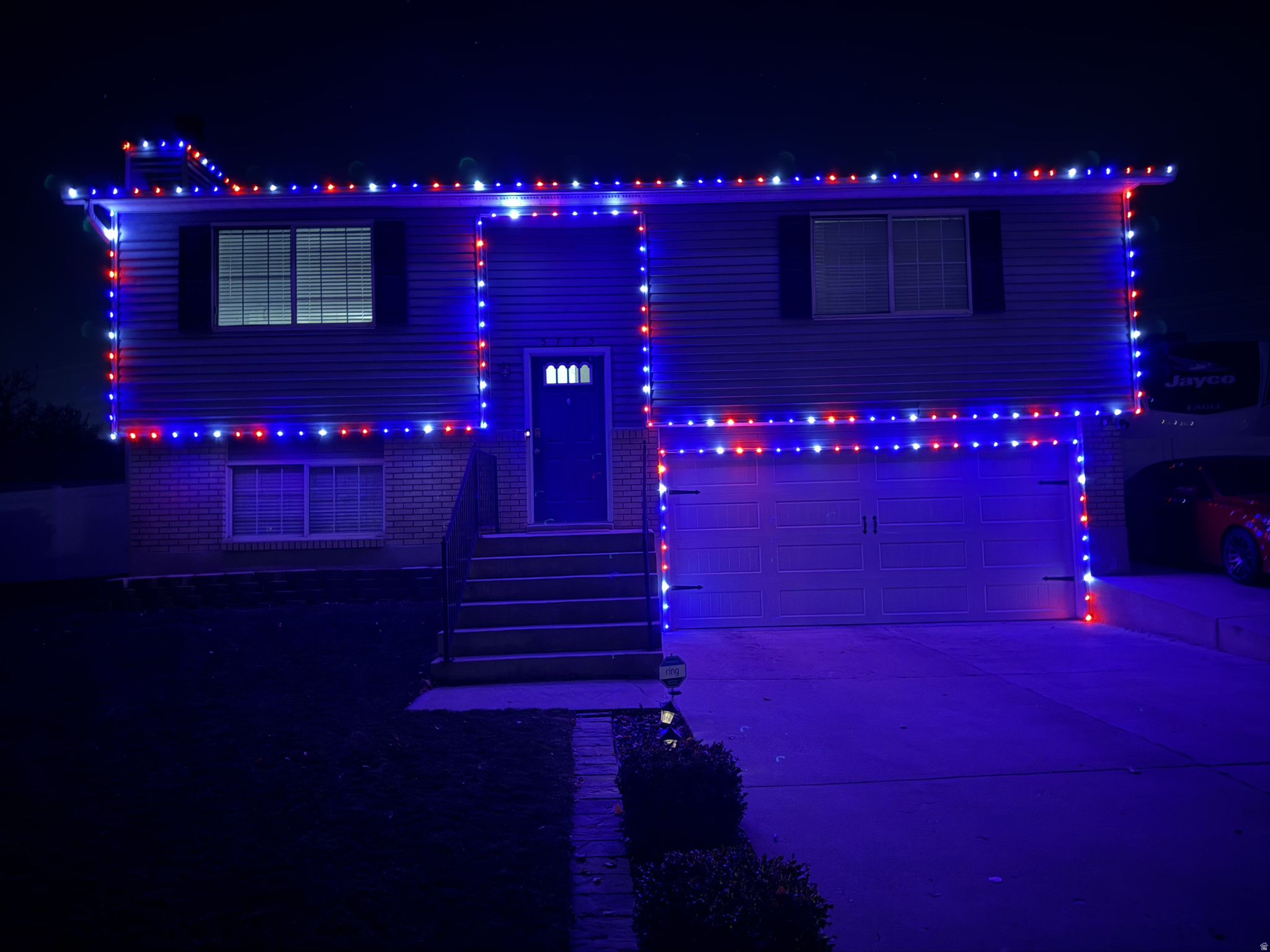 WALNUT HILLS - Residential