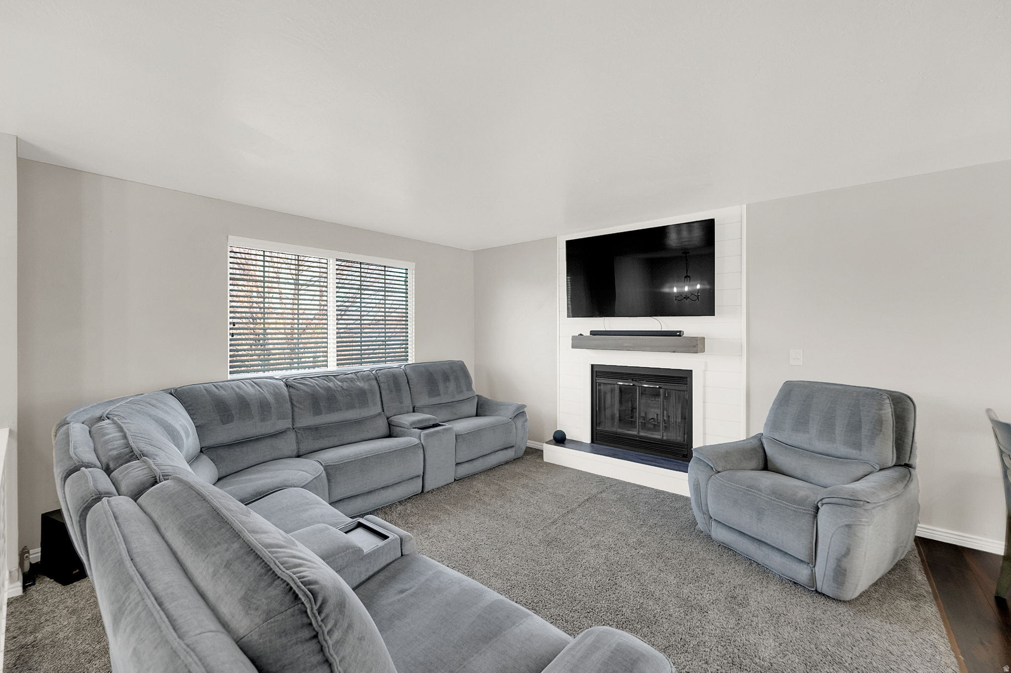 WALNUT HILLS - Residential