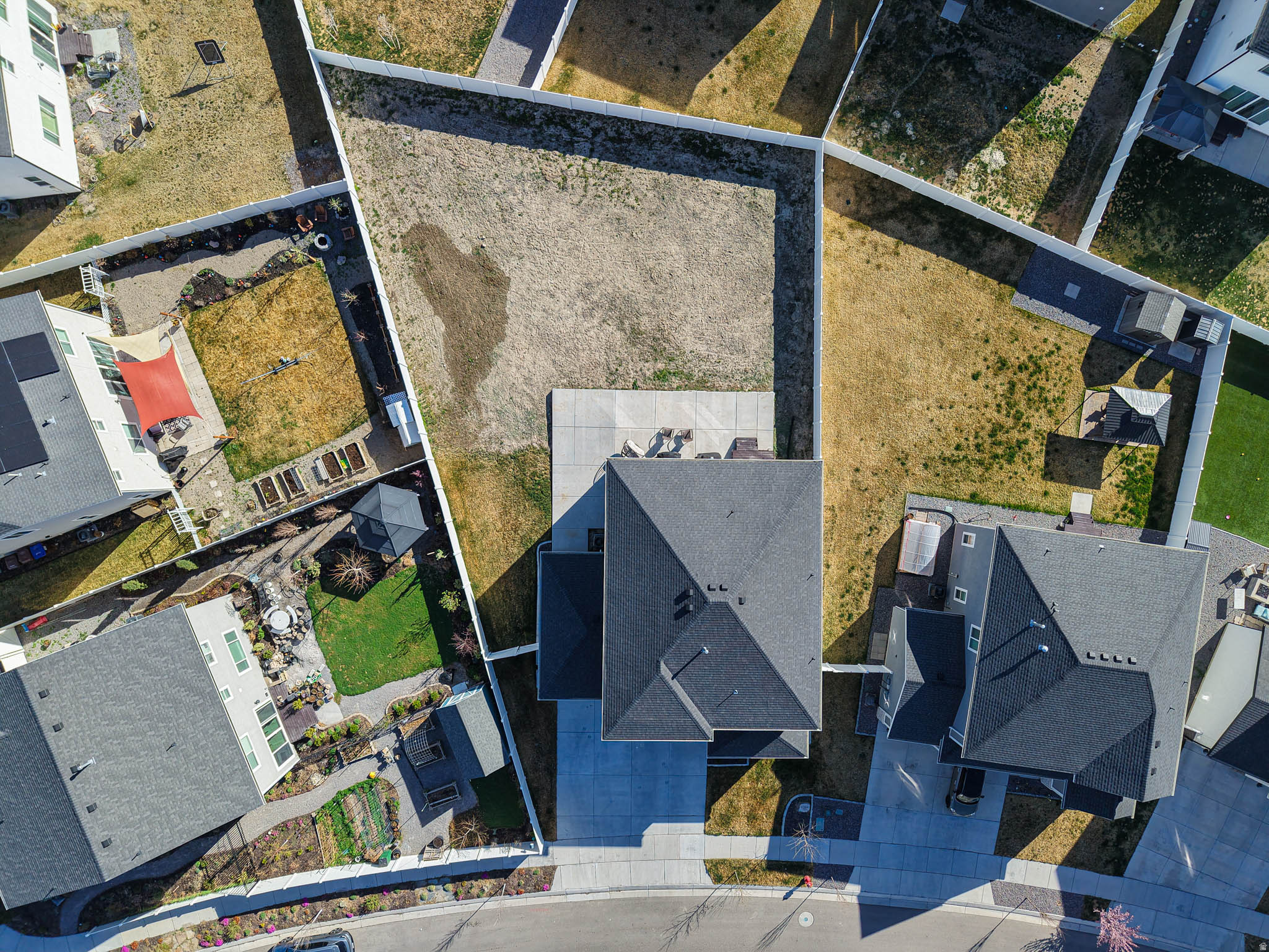 PACIFIC SPRINGS - Residential