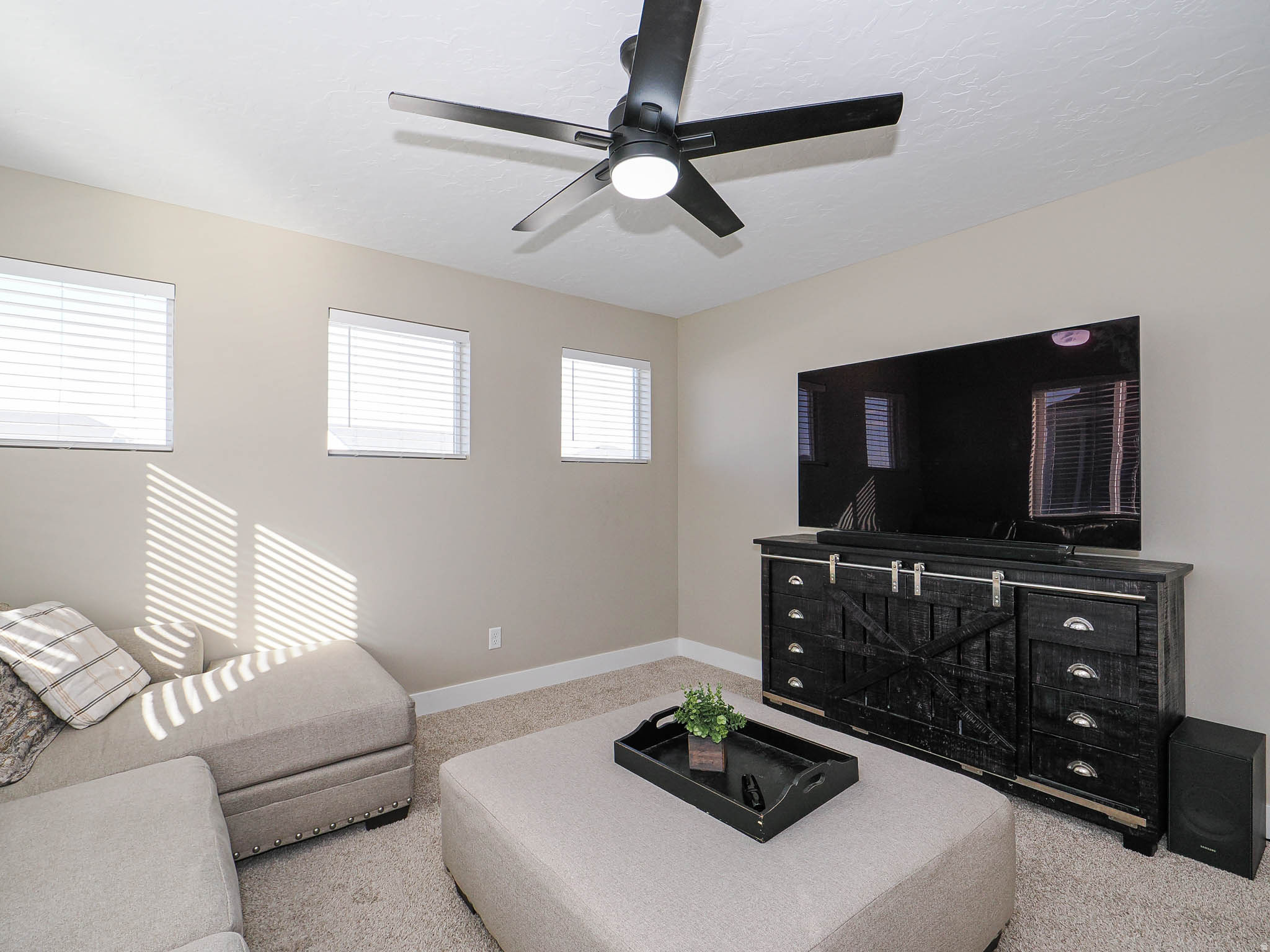 PACIFIC SPRINGS - Residential