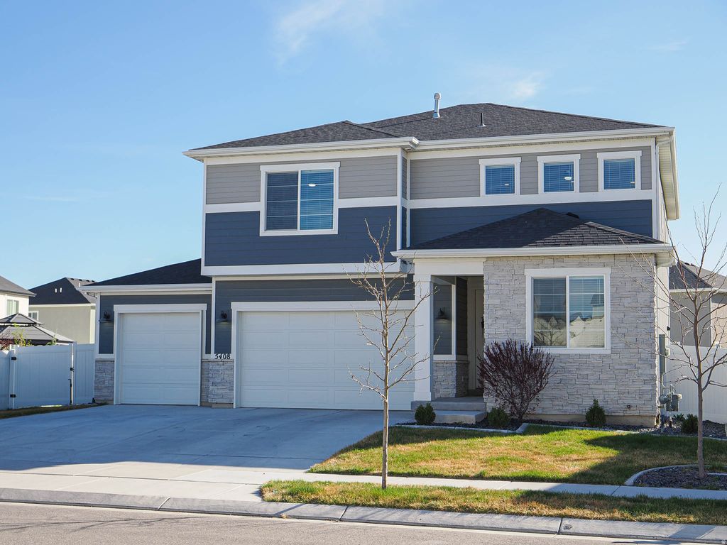 Photo of 5408 N YEAGER LN E #228, Eagle Mountain, UT 84005 (MLS # 2146296)