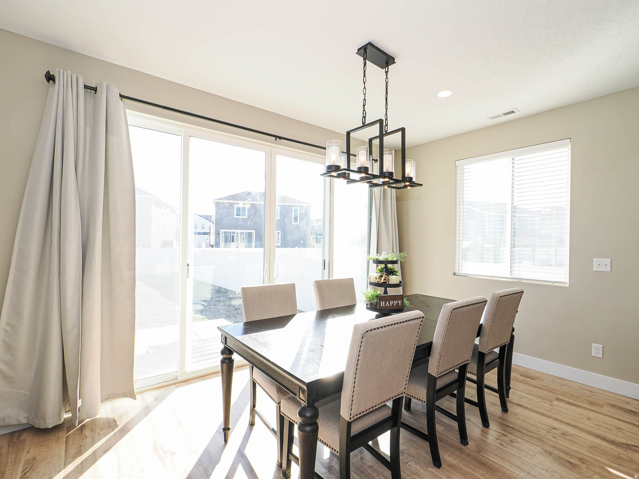 PACIFIC SPRINGS - Residential