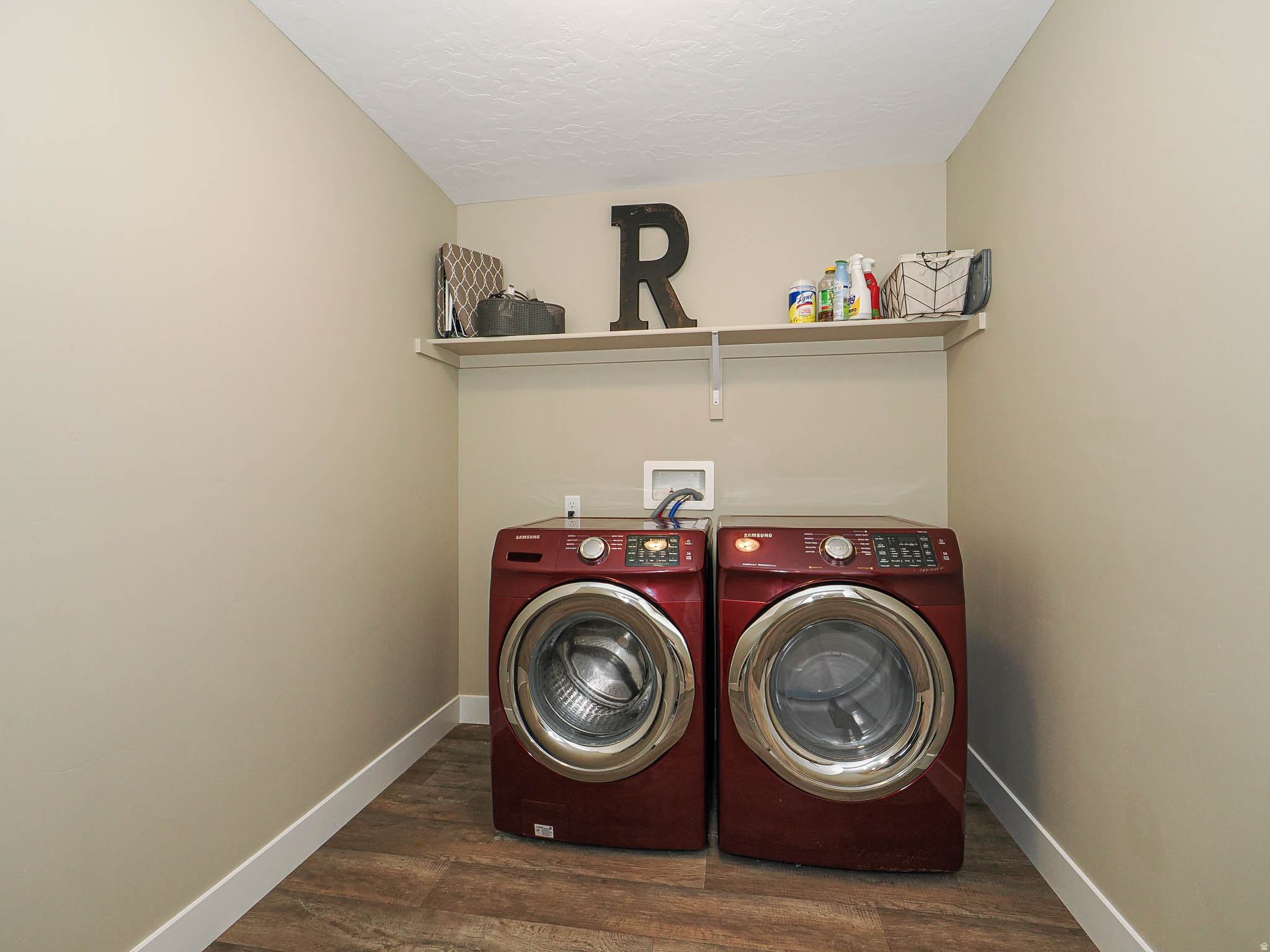 PACIFIC SPRINGS - Residential