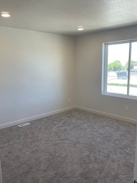 Tiny photo for 73 W 400 S, Santaquin, UT 84655 (MLS # 2186918)
