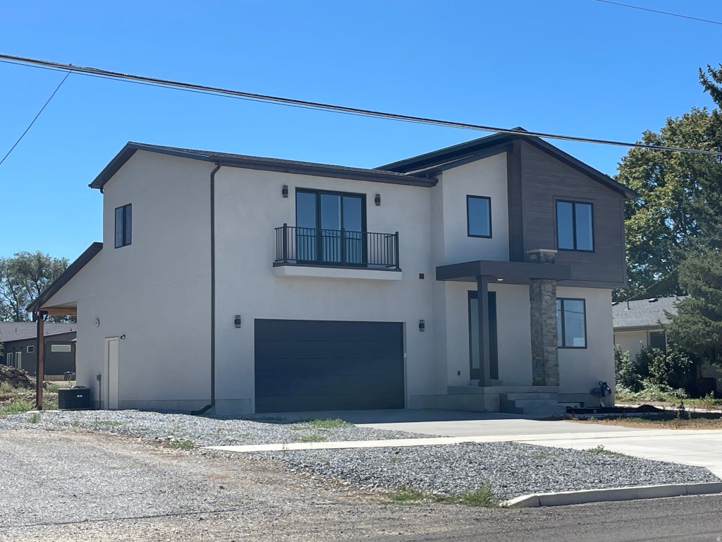 Photo of 73 W 400 S, Santaquin, UT 84655 (MLS # 2186918)