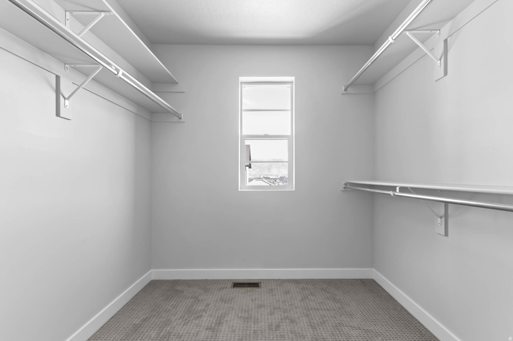 HOLBROOK SCANDIA COTTAGES 406B - Residential