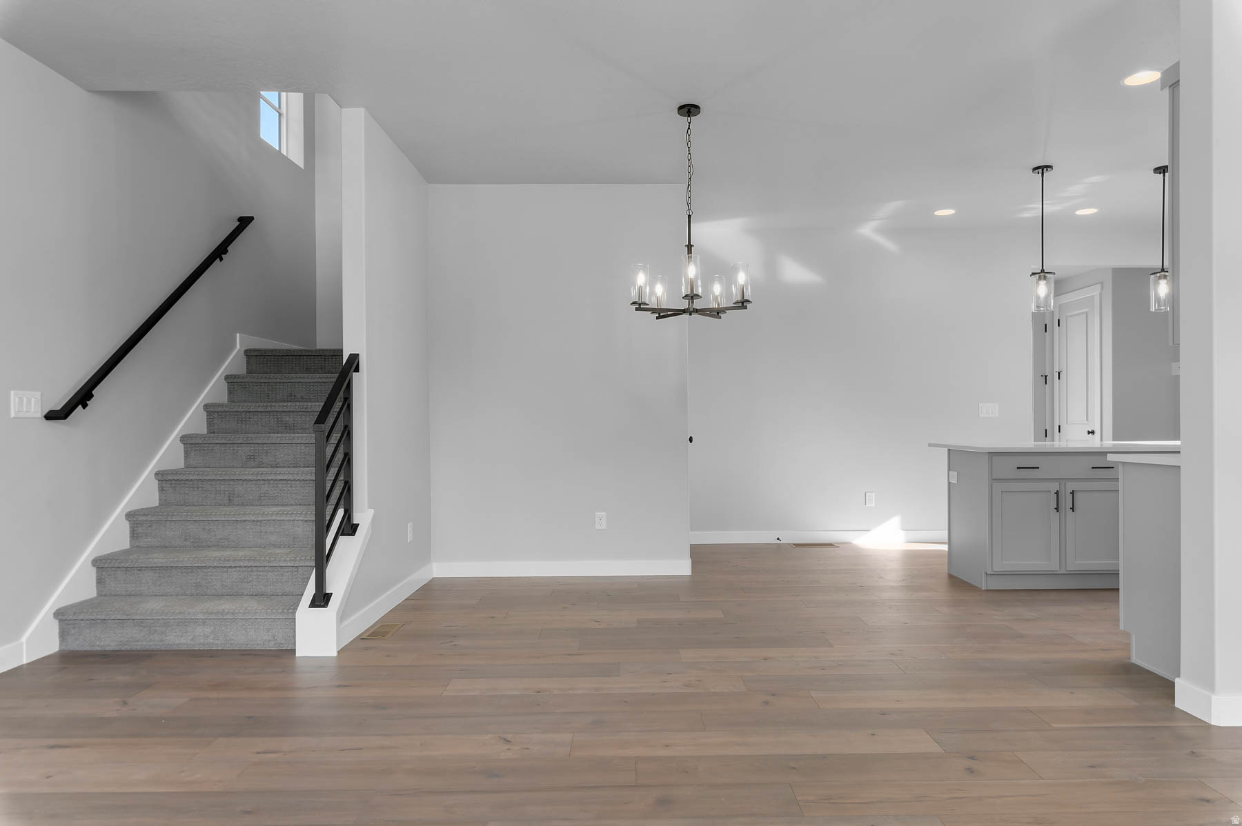 HOLBROOK SCANDIA COTTAGES 406B - Residential