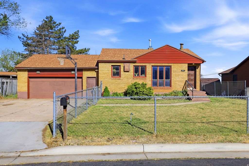 Photo of 3975 S 2225 W, Roy, UT 84067 (MLS # 2154148)