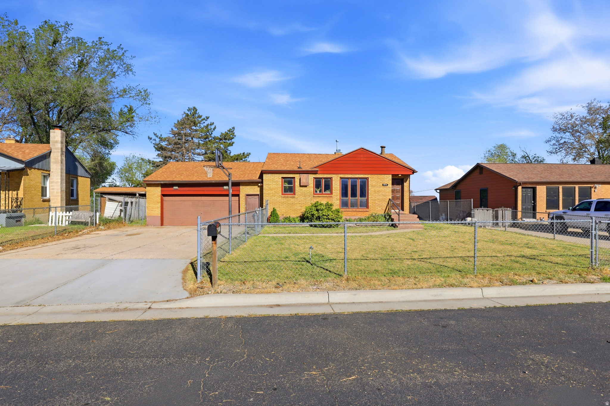 HAL-VERN - Residential