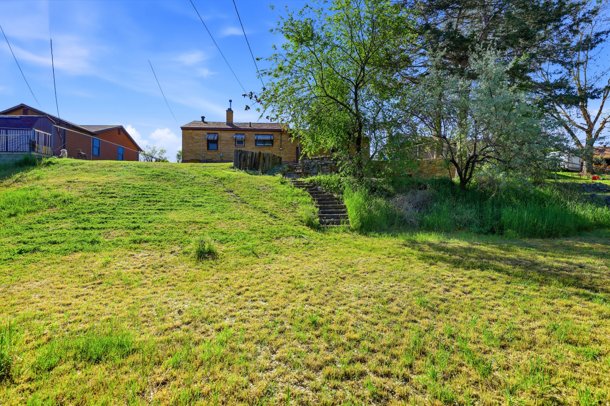 HAL-VERN - Residential