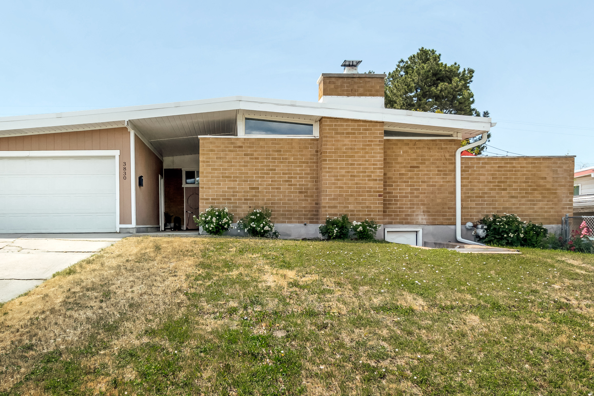 MEADOWS - Residential
