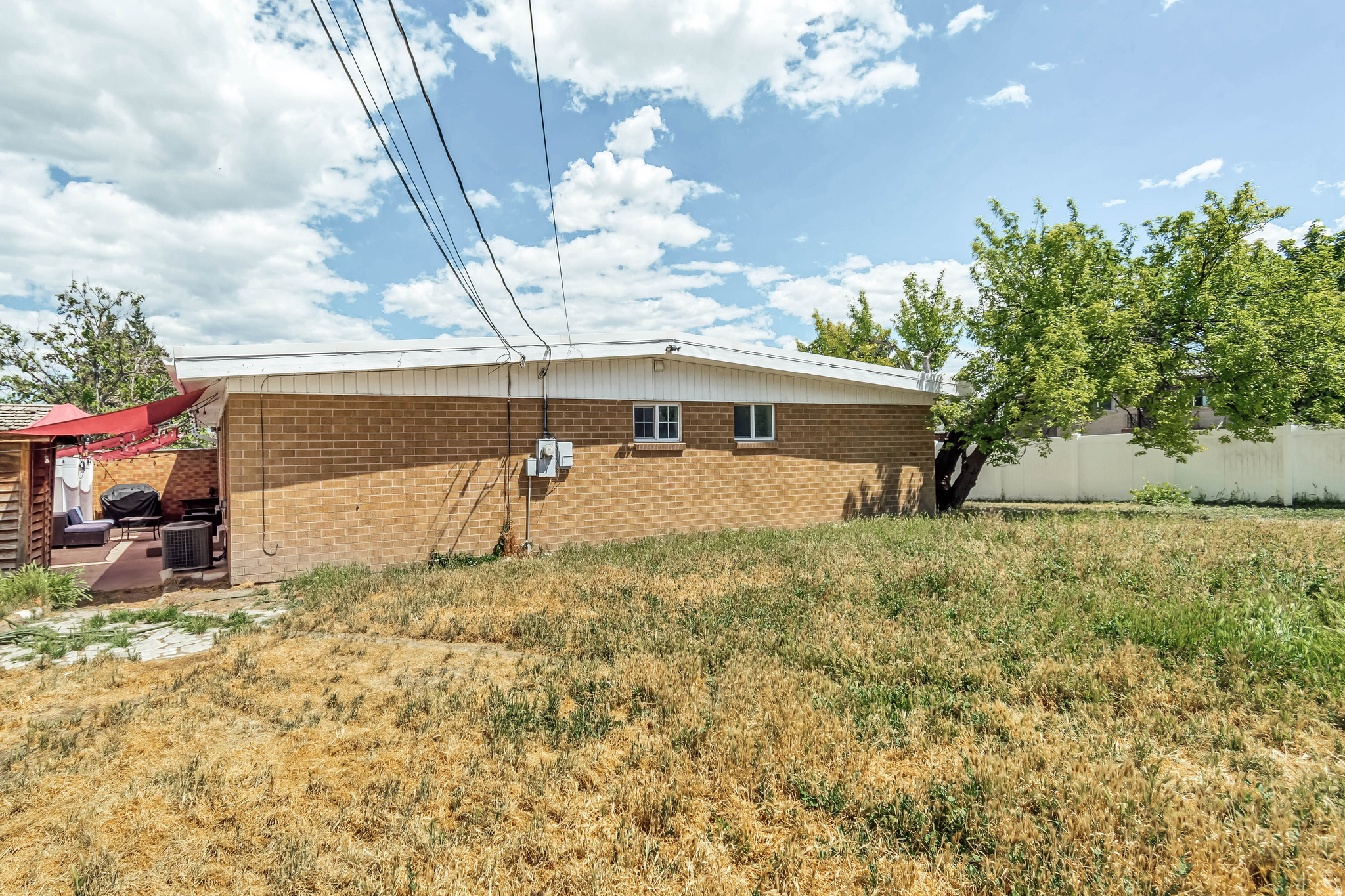 MEADOWS - Residential