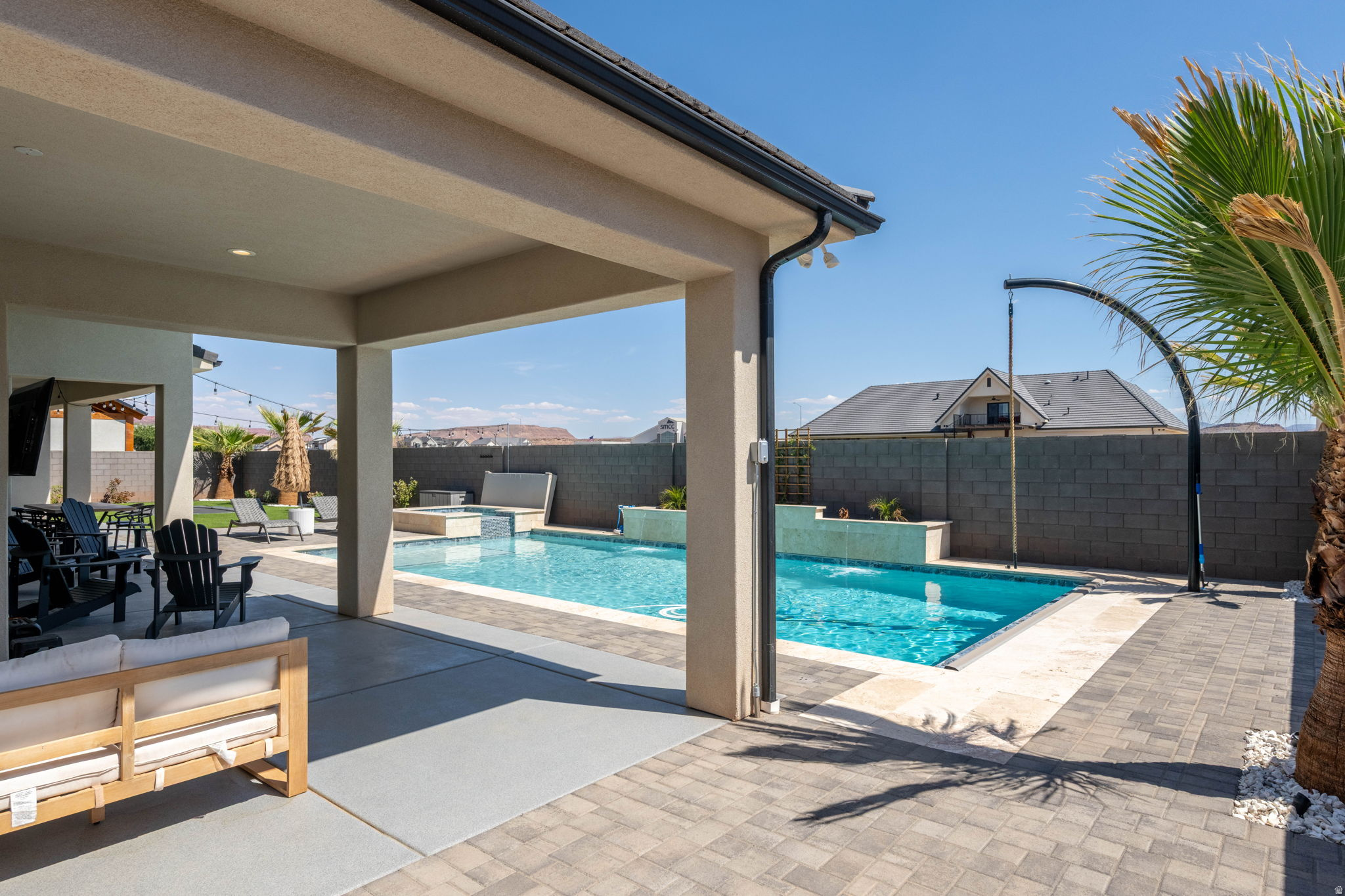 BLUE HERON ESTATES - Residential