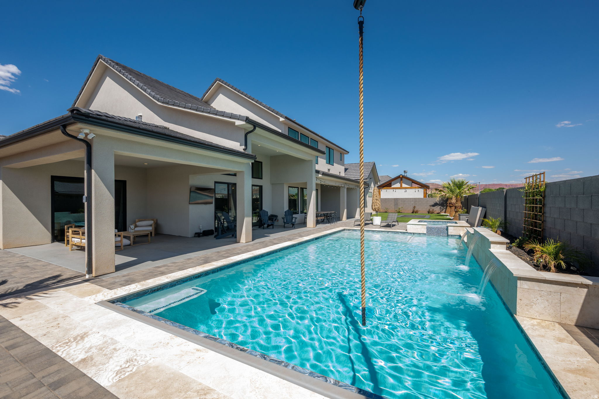 BLUE HERON ESTATES - Residential