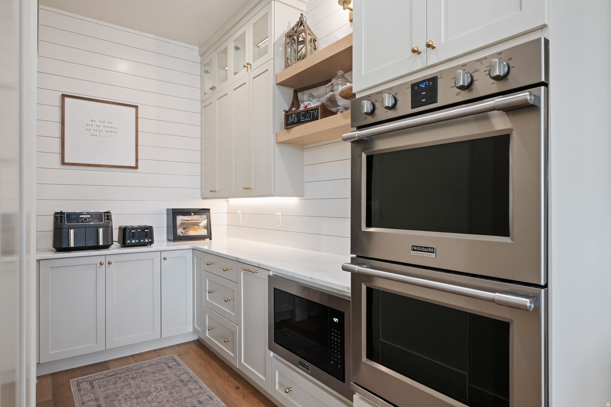 BLUE HERON ESTATES - Residential