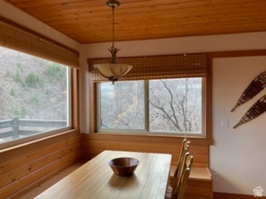 Photo of 1883 W SAGE CIR, Midway, UT 84049 (MLS # 2134017)