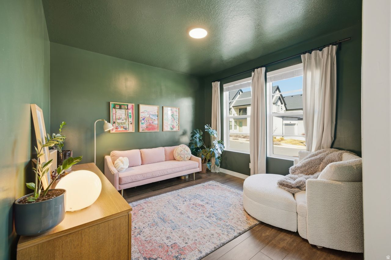 HOLBROOK SCANDIA COTTAGES - Residential