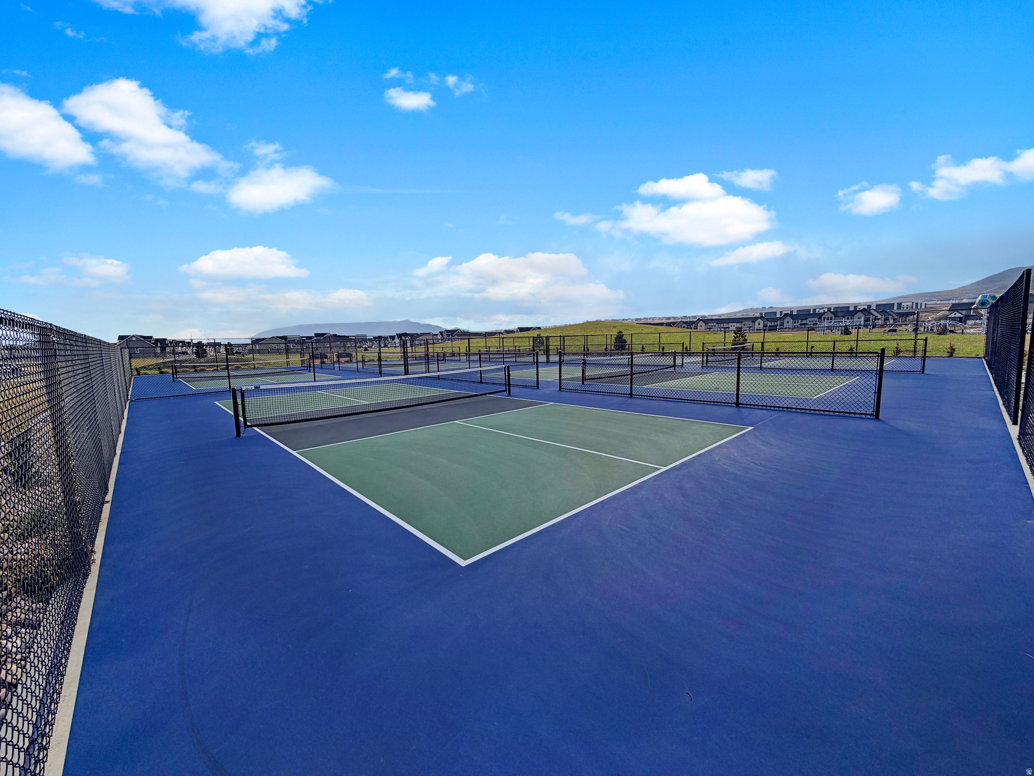 HOLBROOK SCANDIA COTTAGES - Residential