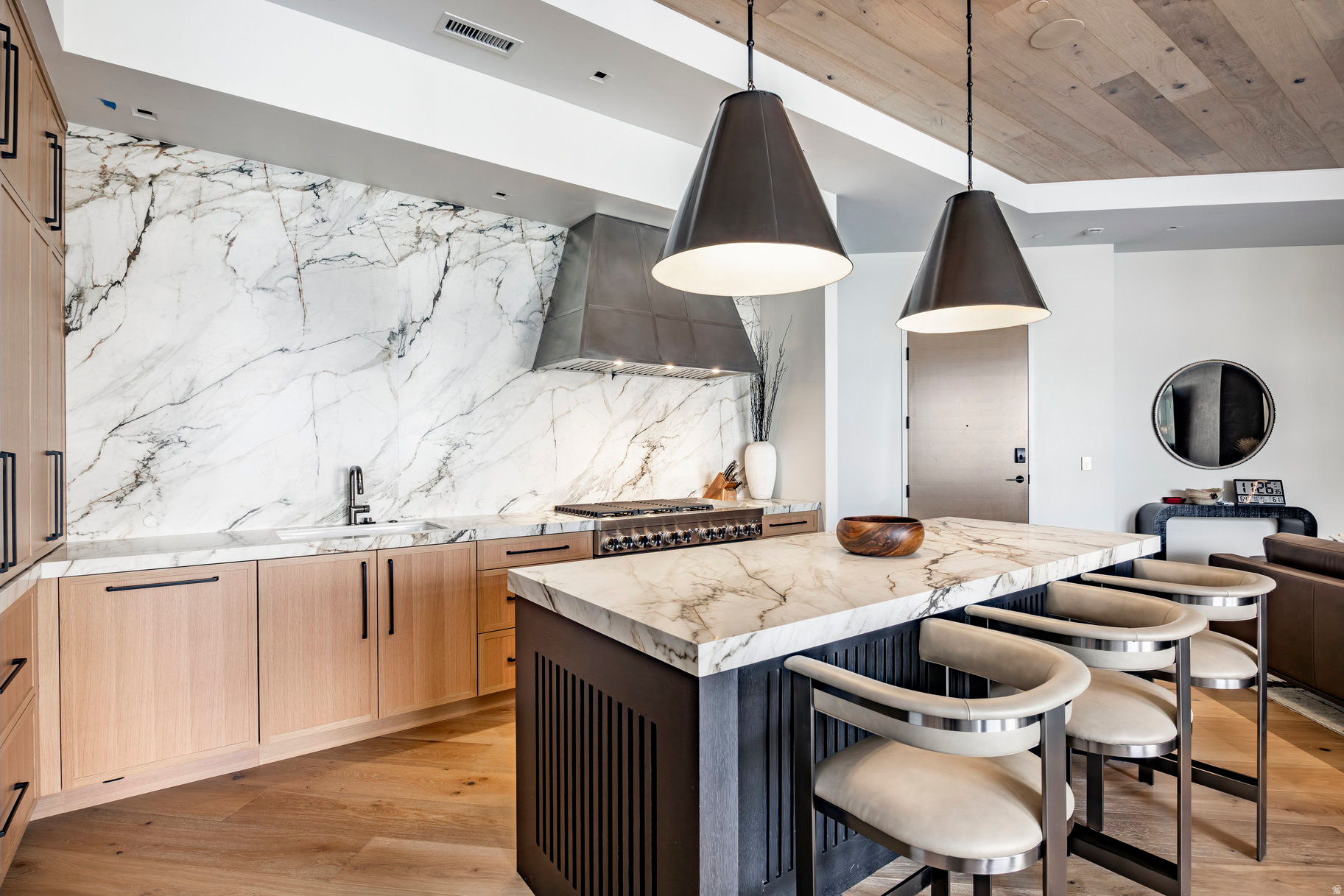 HOLLADAY HILLS - Residential