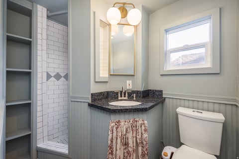 Tiny photo for 995 S LAKE ST E, Salt Lake City, UT 84105 (MLS # 2184179)