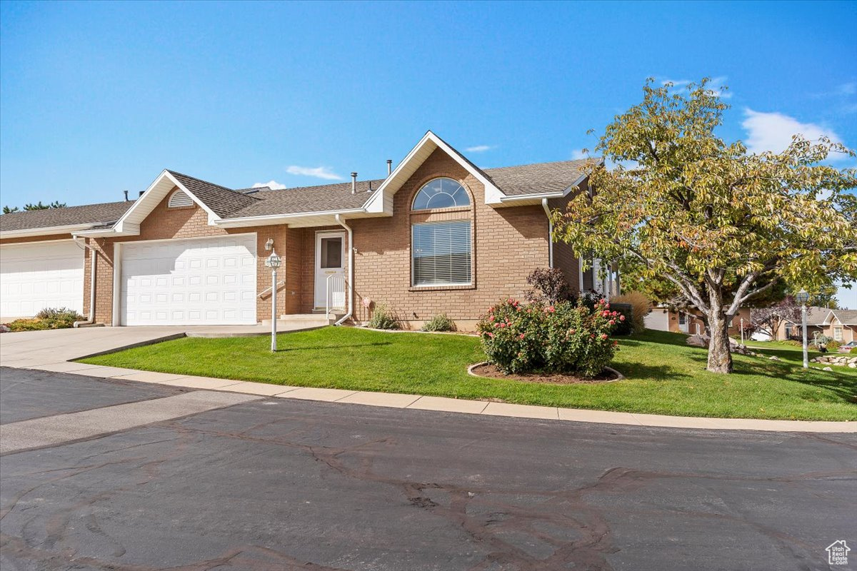 CHIMNEY HILL - Residential Income